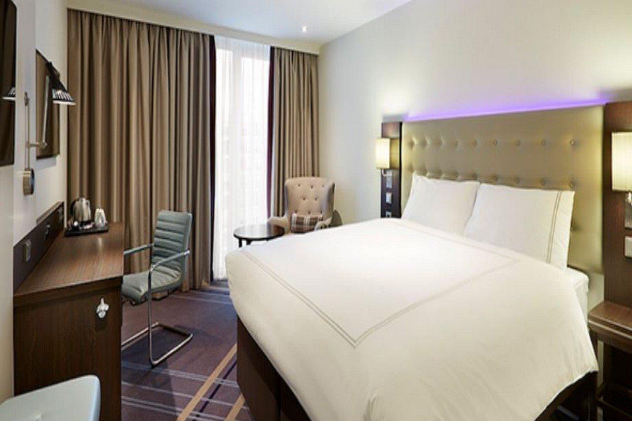 Premier Inn Muenchen Airport Sued Гальбергмос Екстер'єр фото
